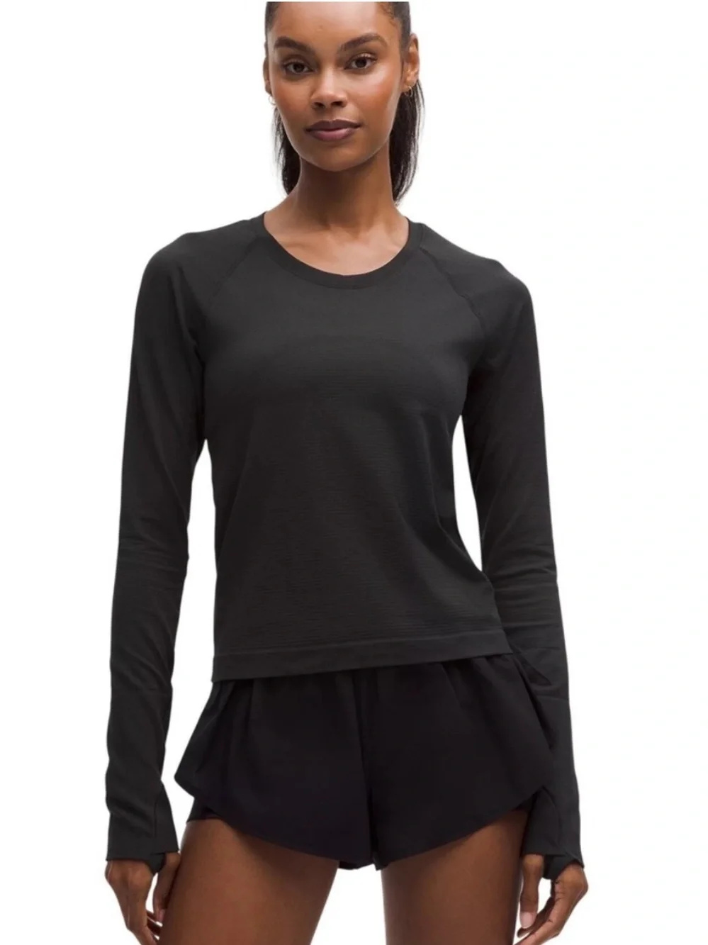 Lululemon Swiftly Tech 2.0 Long Sleeve Shirt Black Thumbholes Seamless